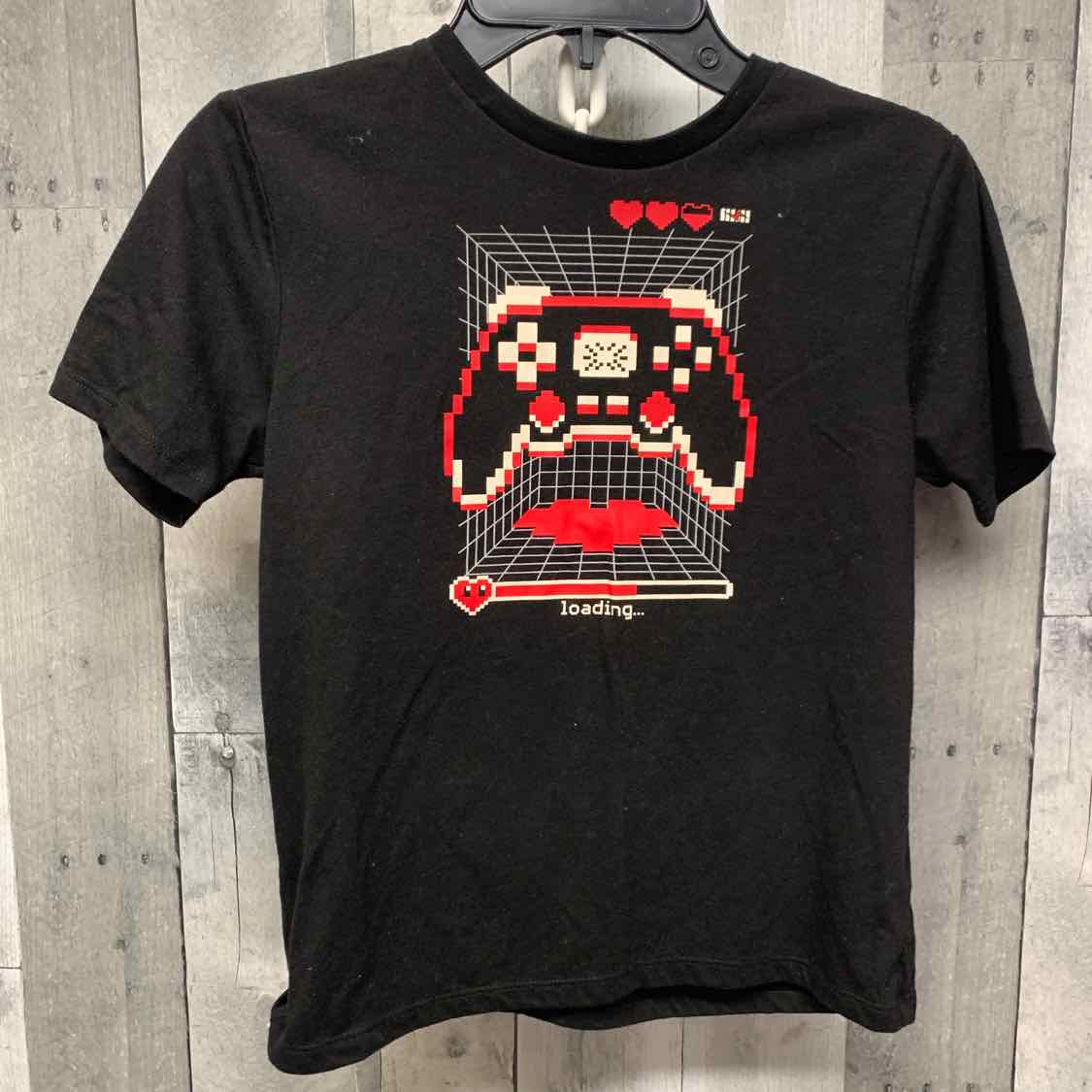 Size 8 Black Graphic Holiday Brands T Shirt