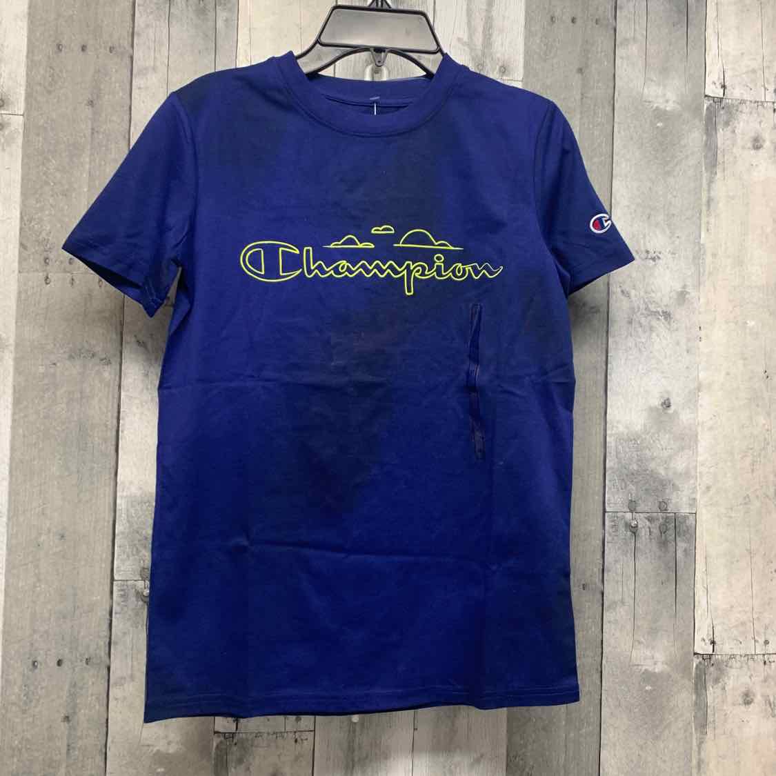 Size Medium Navy Print Champion T Shirt