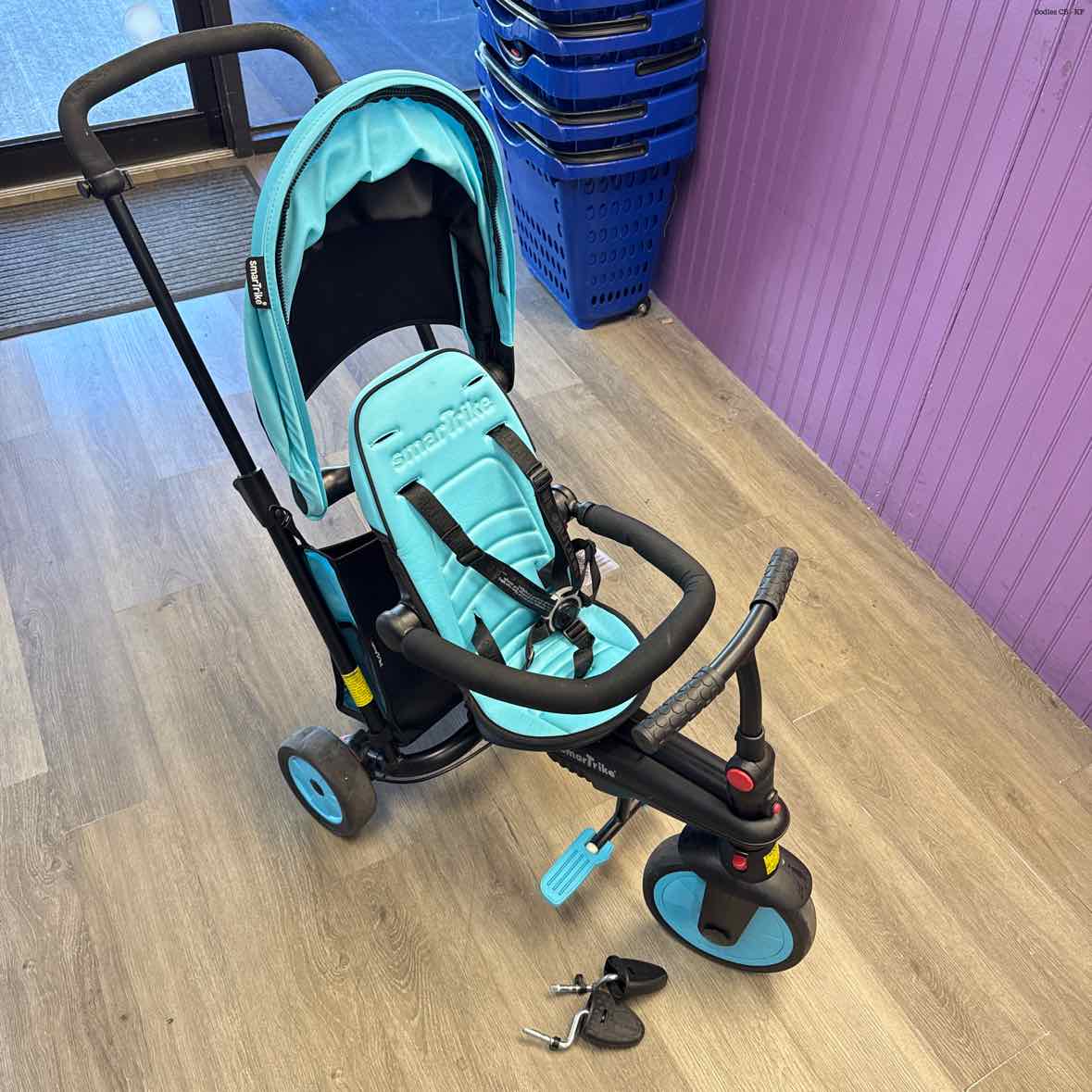 Smart Trike Black/Blue Tricycle - OodlesCB