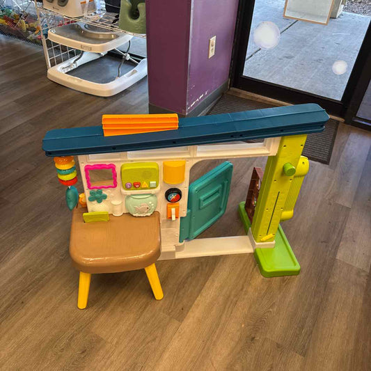 Fisher Price White/Teal Misc Playset