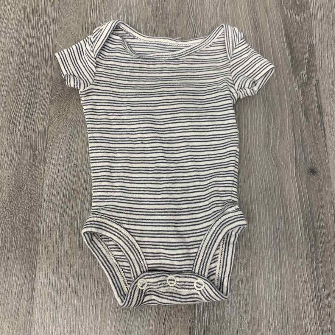 Size Preemie Gray/White Carter's Bodysuit