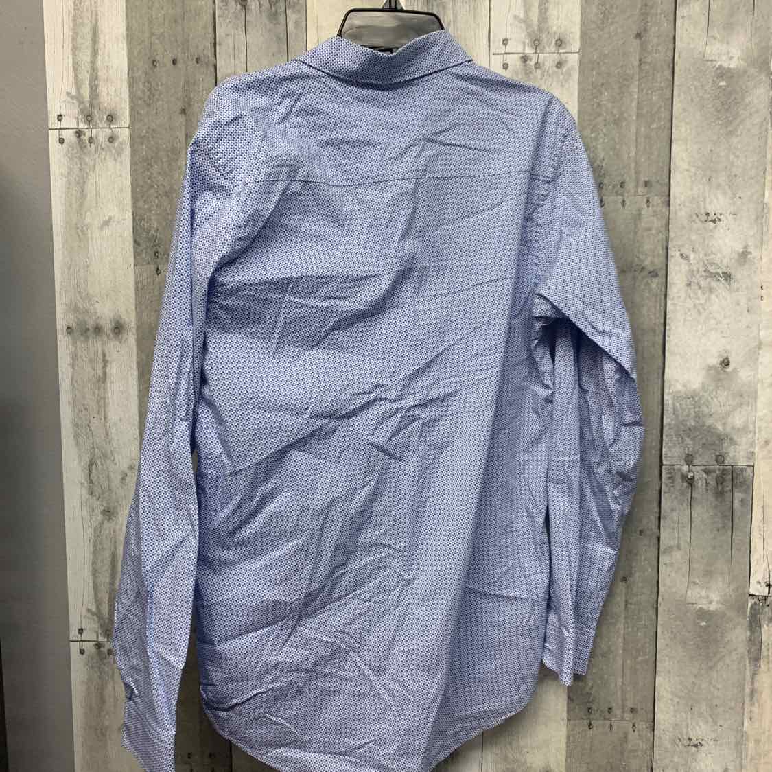 Size 18/20 Blue/White VanHeusen LS Button Up