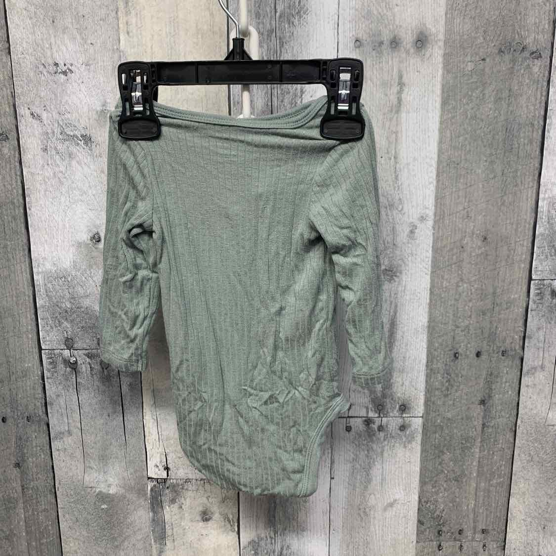 Size 0-3 Months Green Modern Moments by Gerber Bodysuit