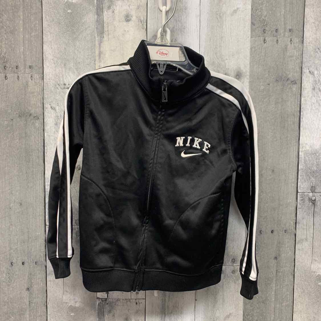 Size 3T Black/White Sport Brand Light Jacket