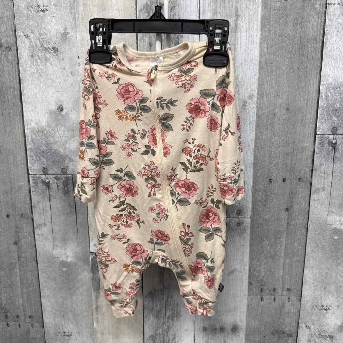 Size 0-3 Months Ivory Print Modern Moments by Gerber Romper