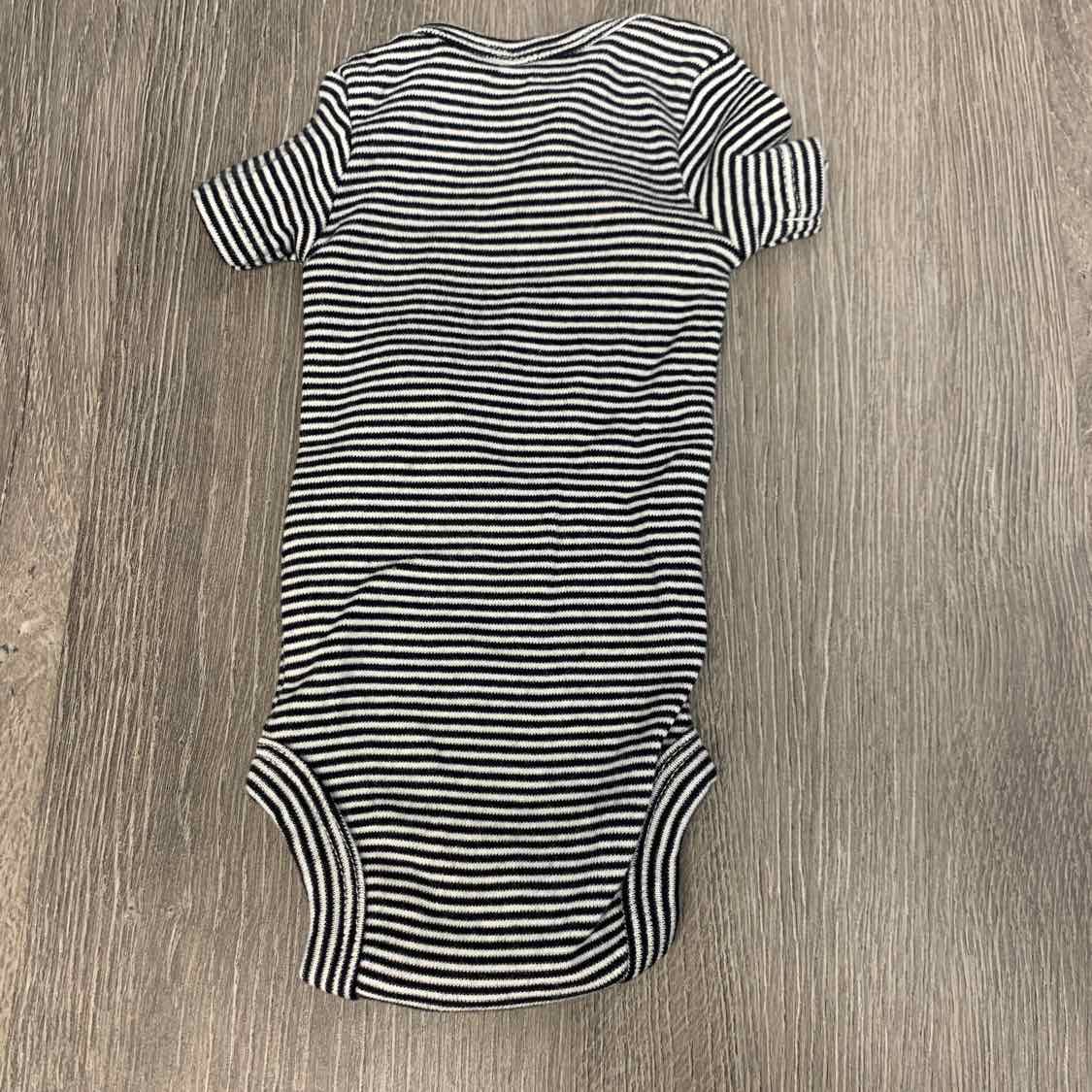 Size Preemie Black/White Simple Joys Bodysuit