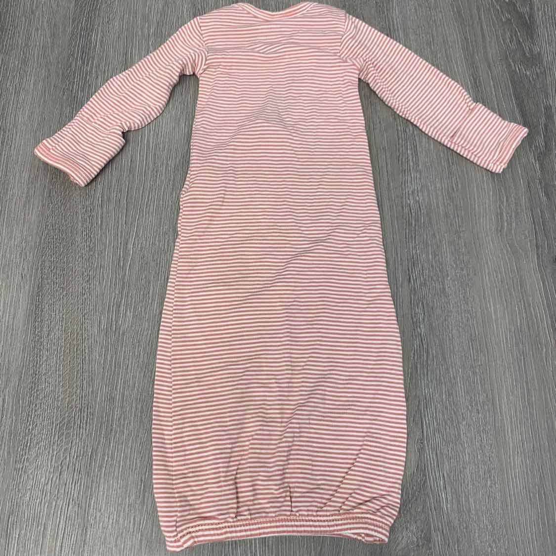 Size Preemie Pink/White Carter's Layette