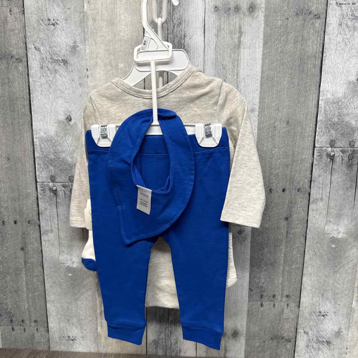 Size 6 Months Gray/Blue B Brand Shirt/Pants