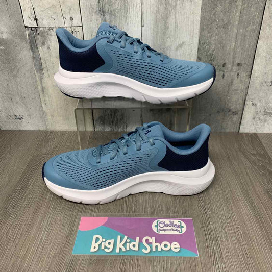 Size 5.5 Blue/Navy Sport Brand Sneakers