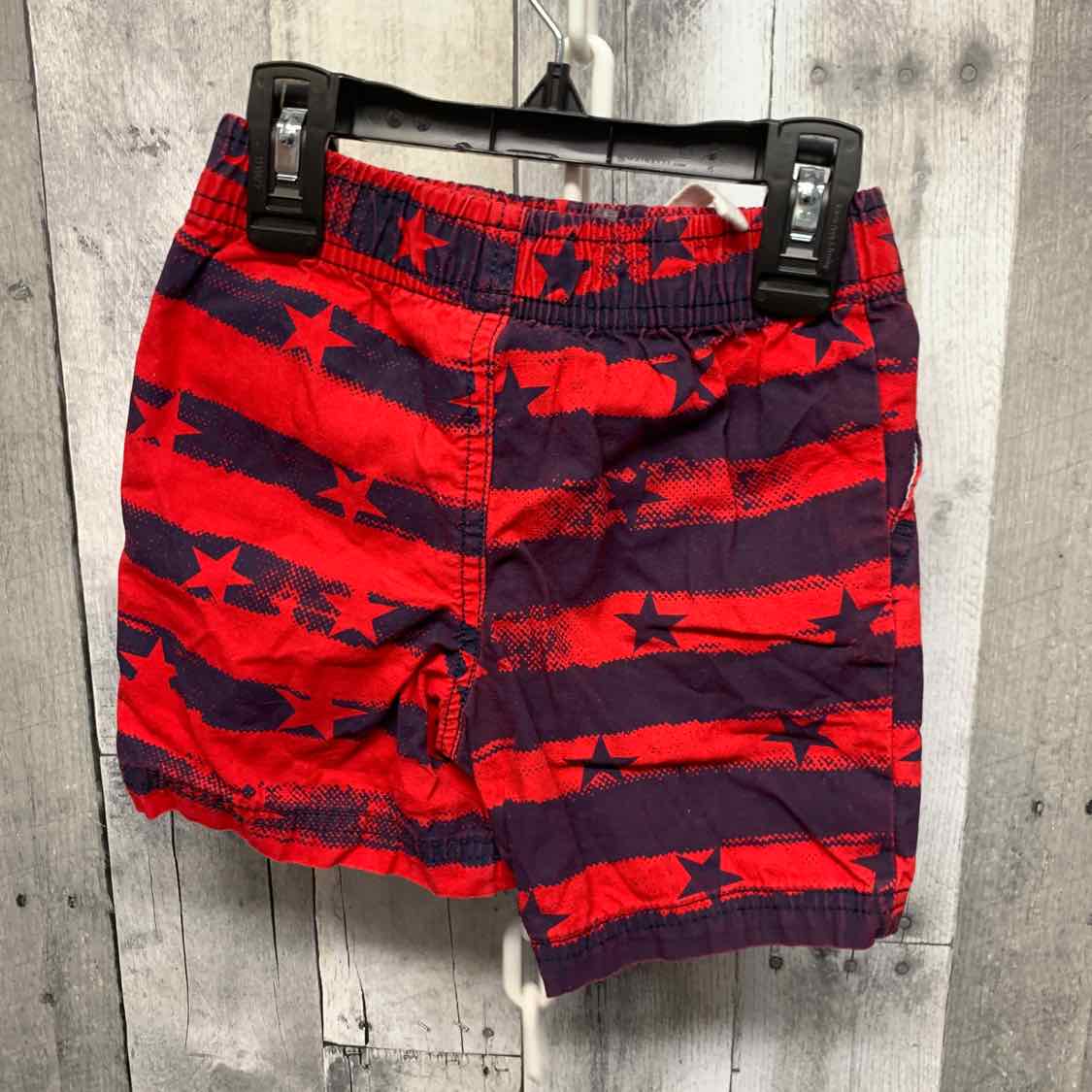 Size 2T Red/Navy Holiday Brands Shorts
