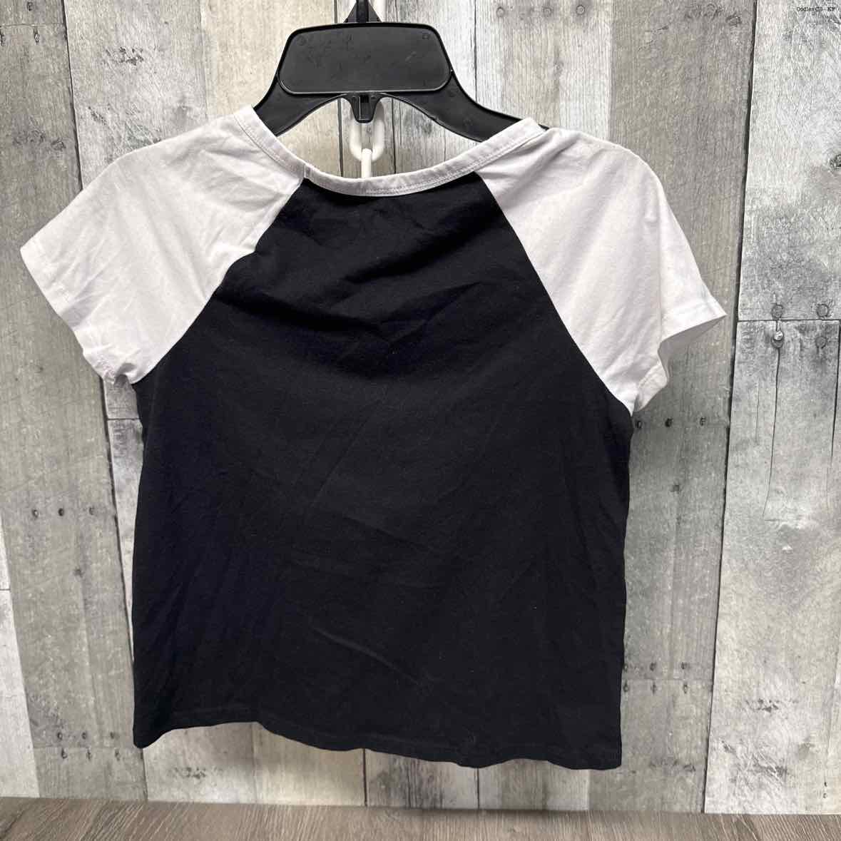 Size 8 Black/White Justice T Shirt