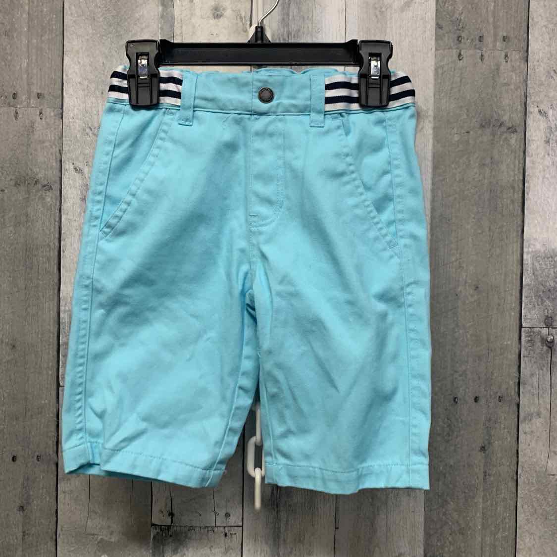 Size 7 Light Blue Nautica Shorts - OodlesCB