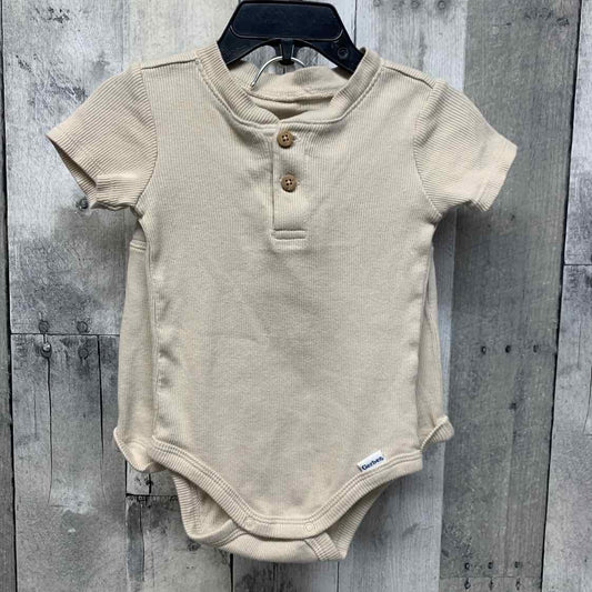 Size 6-9 Months Tan Gerber Shirt/Shorts