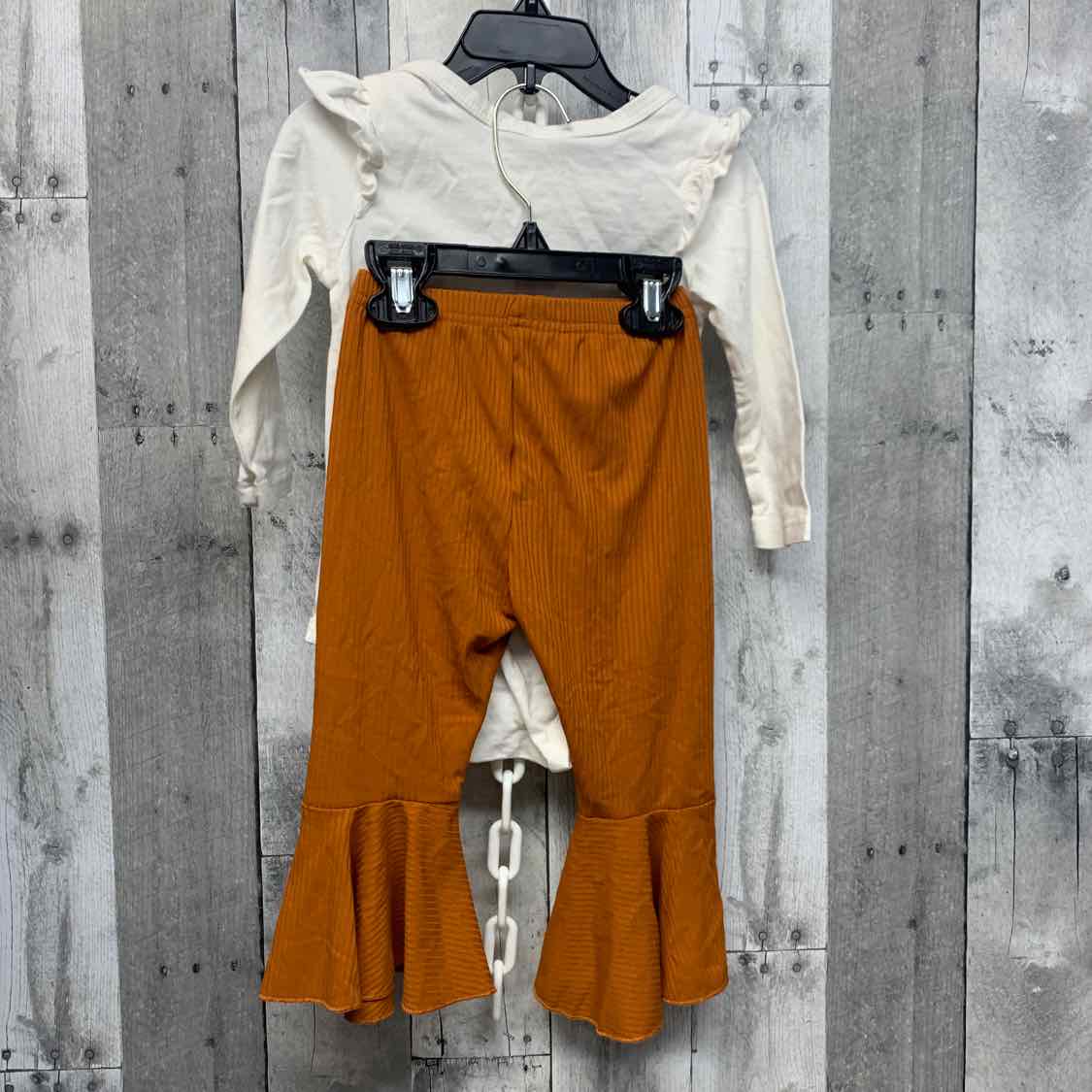 Size 12-18 Months White/Orange B Brand Shirt/Leggings