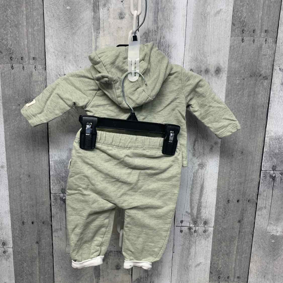 Size 0-3 Months Green B Brand Jacket/Pants