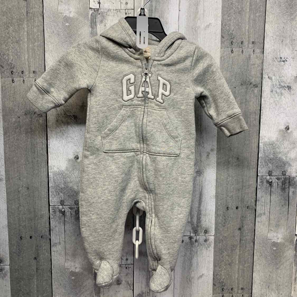 Size 0-3 Months Gray Gap Light Jacket