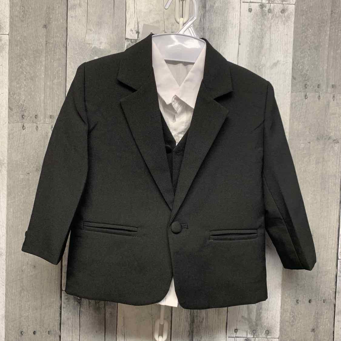 Size 3 Black/White Mid Brand 2pc+ Suit
