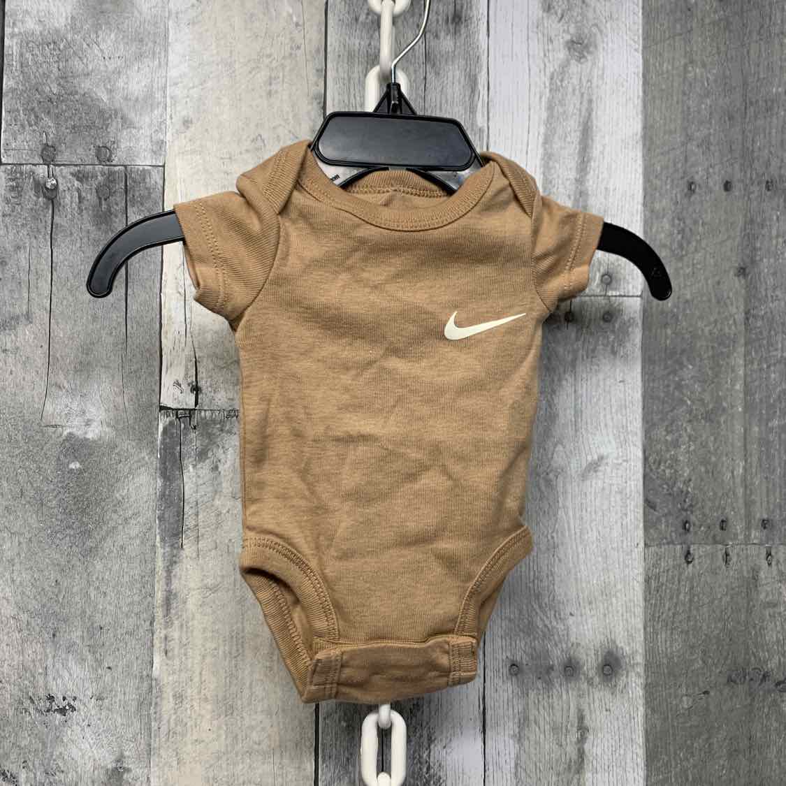 Size Newborn Tan/White Sport Brand Bodysuit