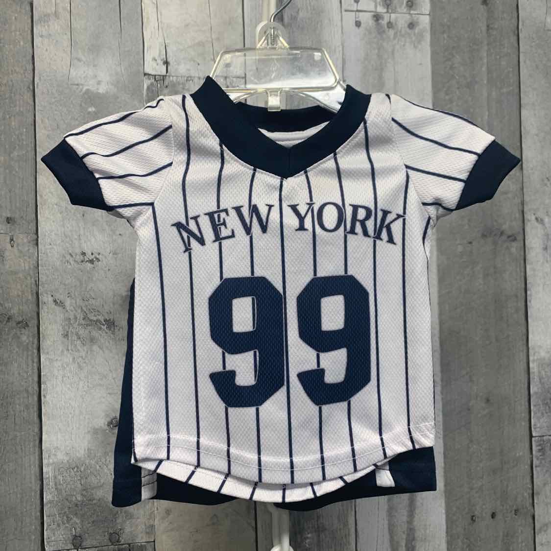 Size 0-3 Months White/Navy Mid Brand Shirt/Shorts - OodlesCB