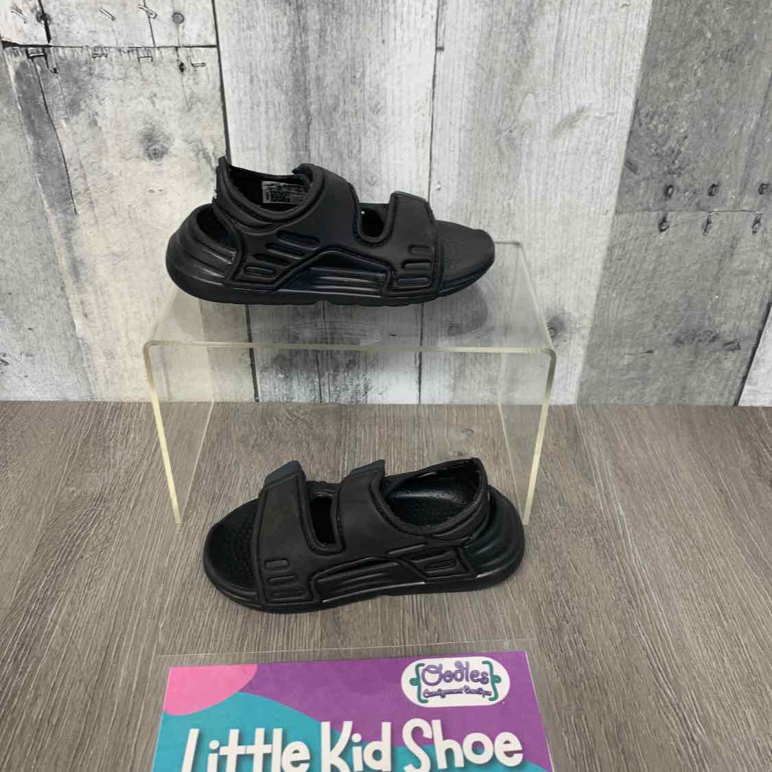 Size 5 Black/White Sport Brand Sandals
