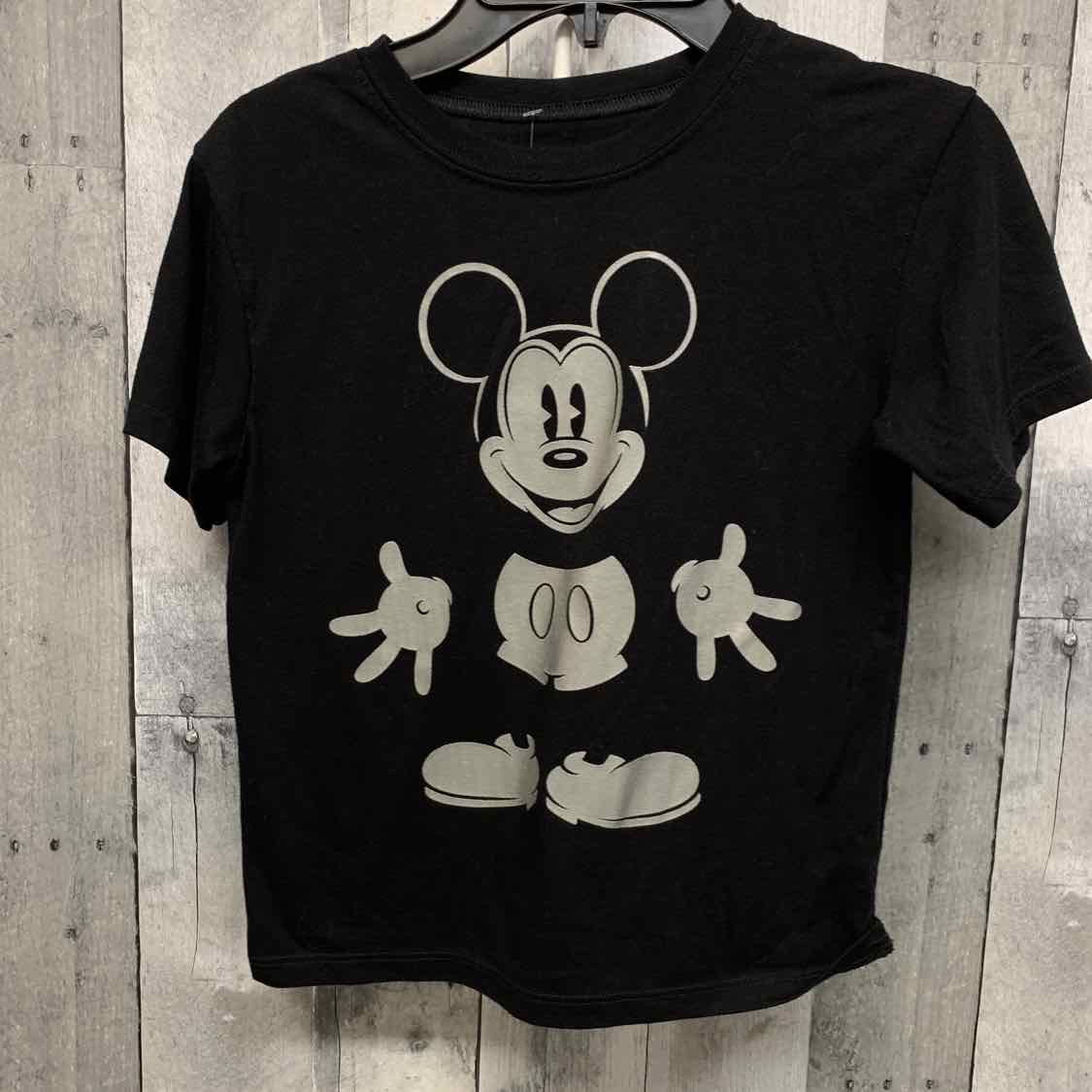 Size 5/6 Black Graphic Disney T Shirt