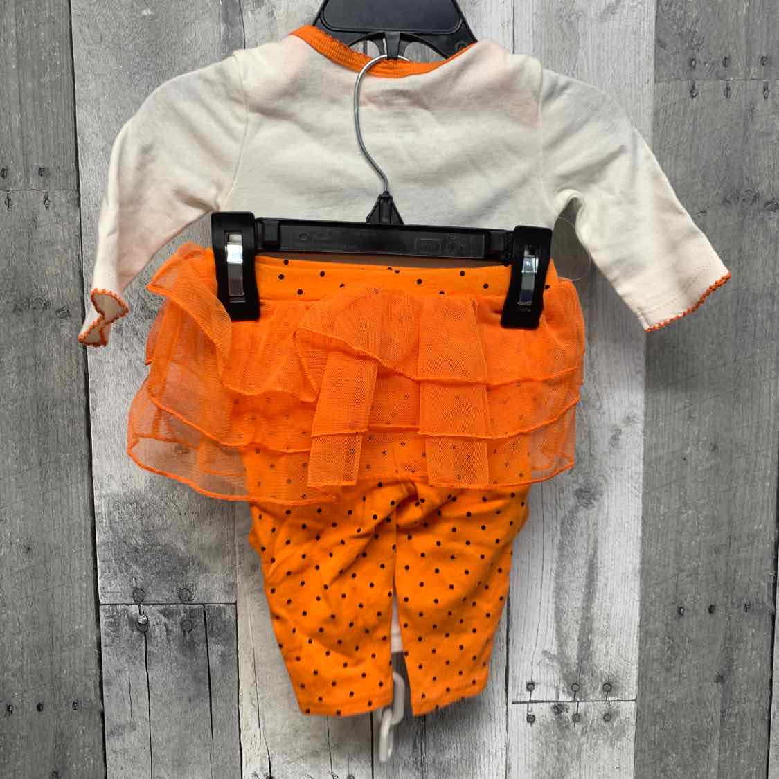 Size 3 Months Ivory/Orange Just One You Shirt/Leggings