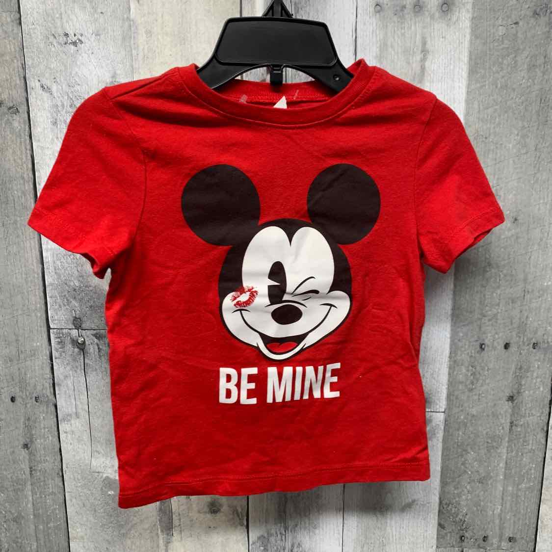 Size 2T Red Old Navy T Shirt