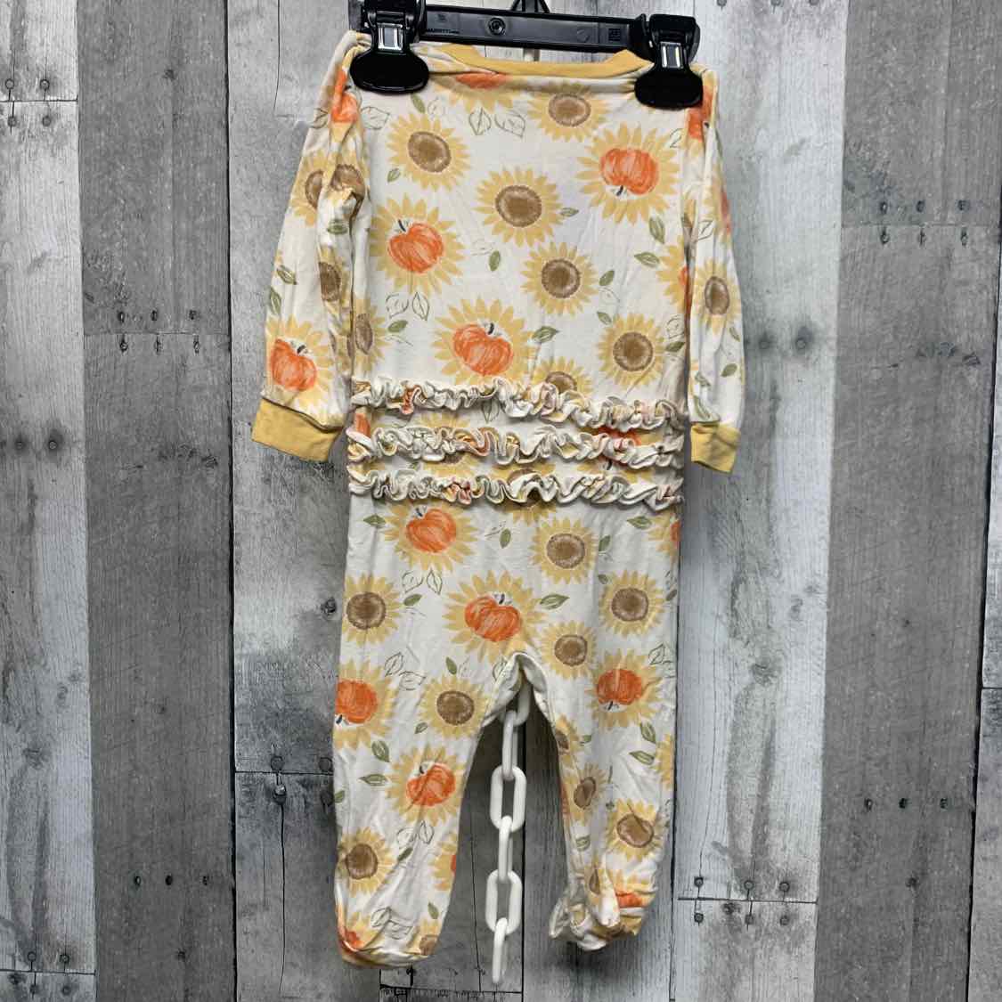 Size 3-6 Months White/Yellow Bamboo Footy PJs