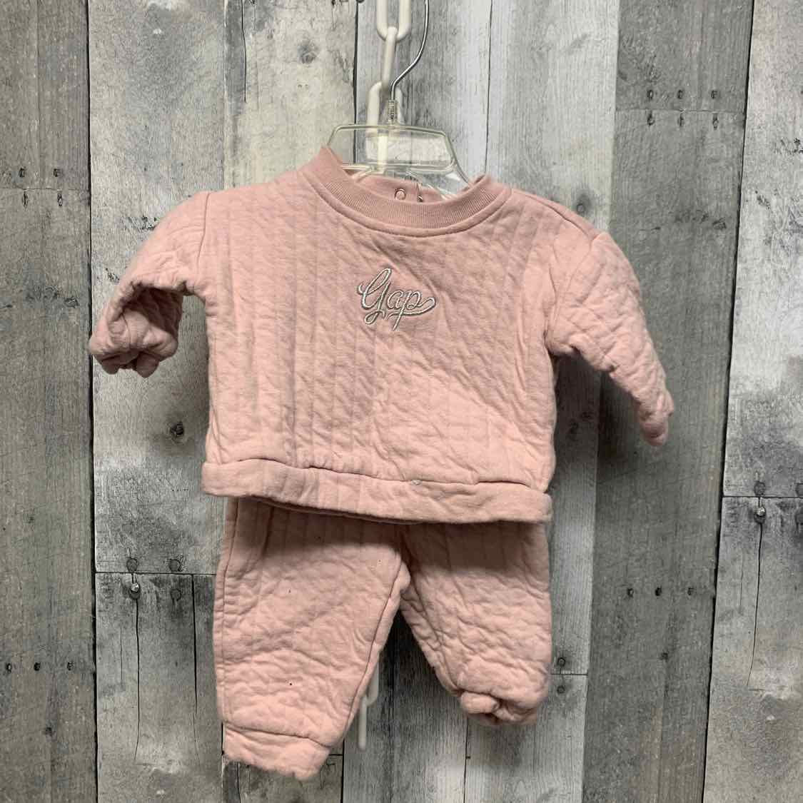 Size 3-6 Months Pink Gap Sweats - 2pc