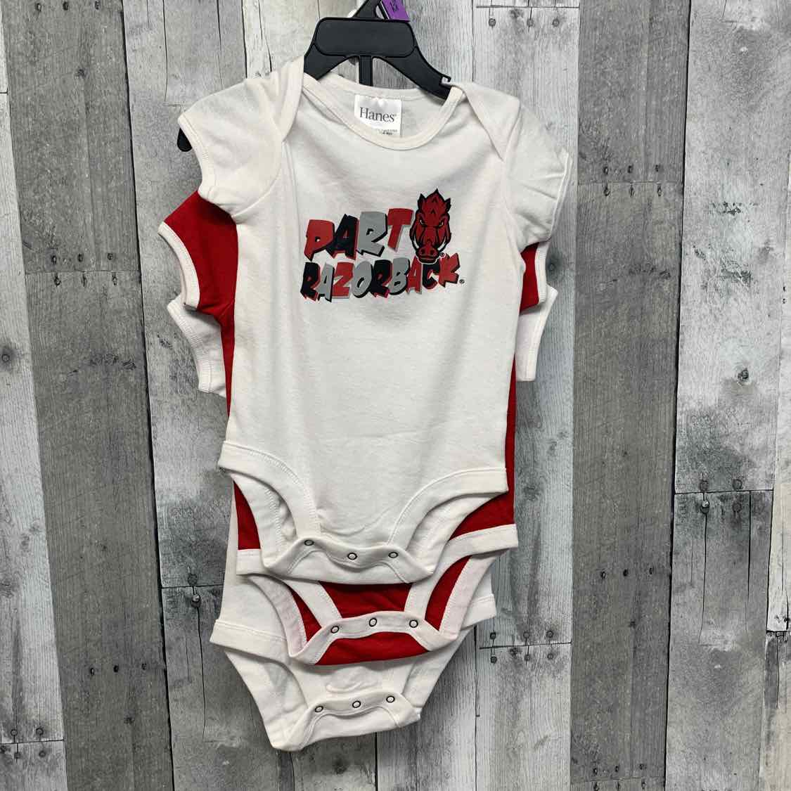 Size 12 Months White/Red Hanes Bodysuit