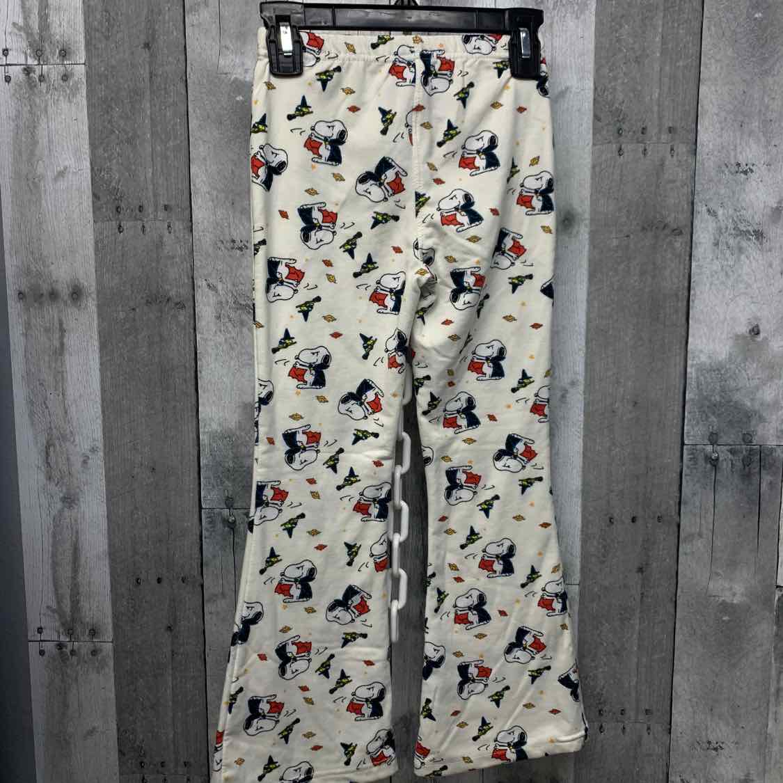 Size 7/8 Ivory Print Snoopy Leggings