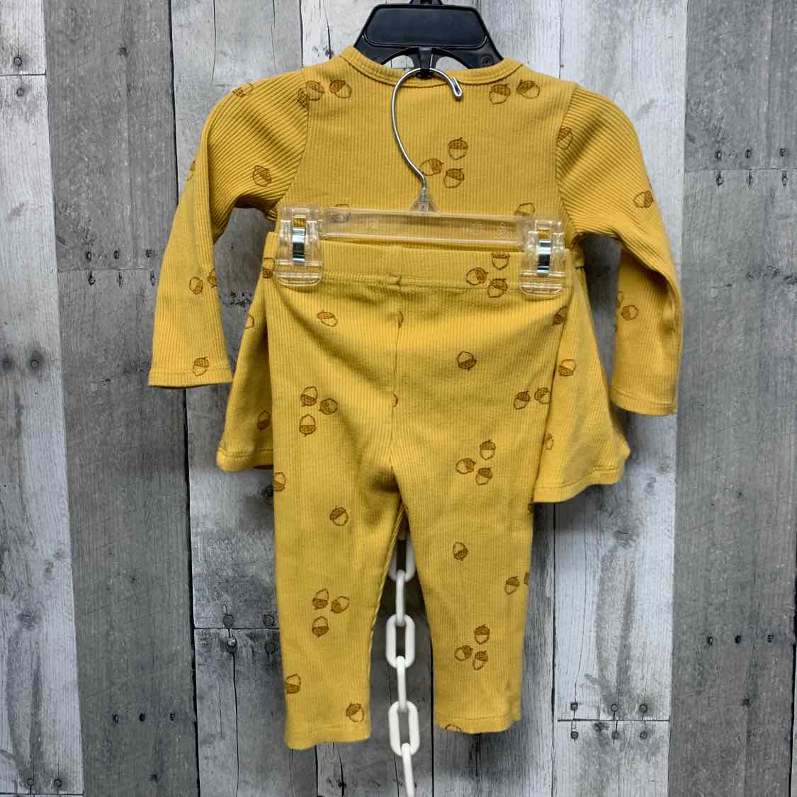 Size 6-9 Months Yellow Print Modern Moments by Gerber Shirt/Pants