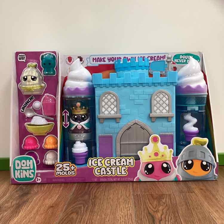 Generic Purple/Blue Misc Playset