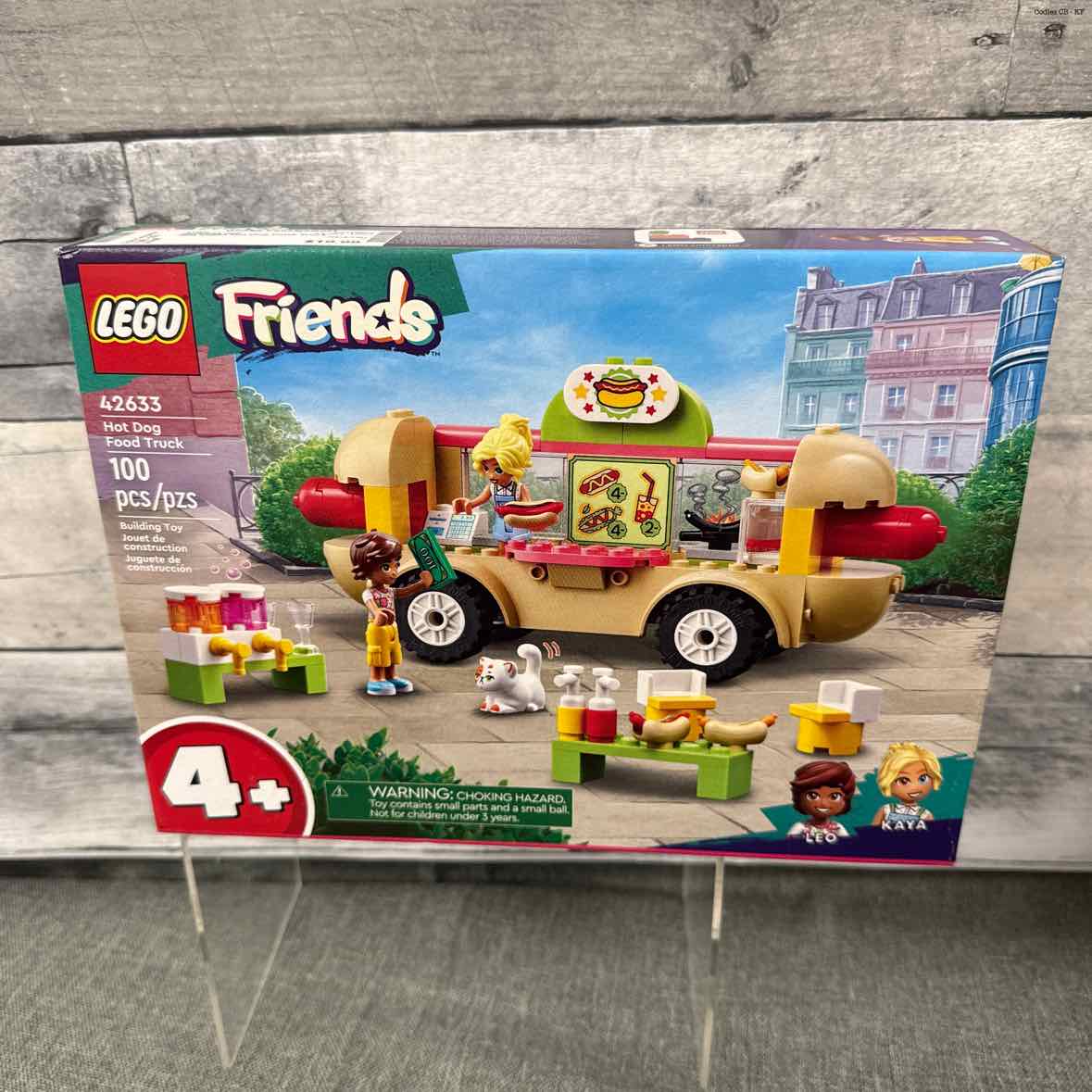 Lego Red/Tan Building Set