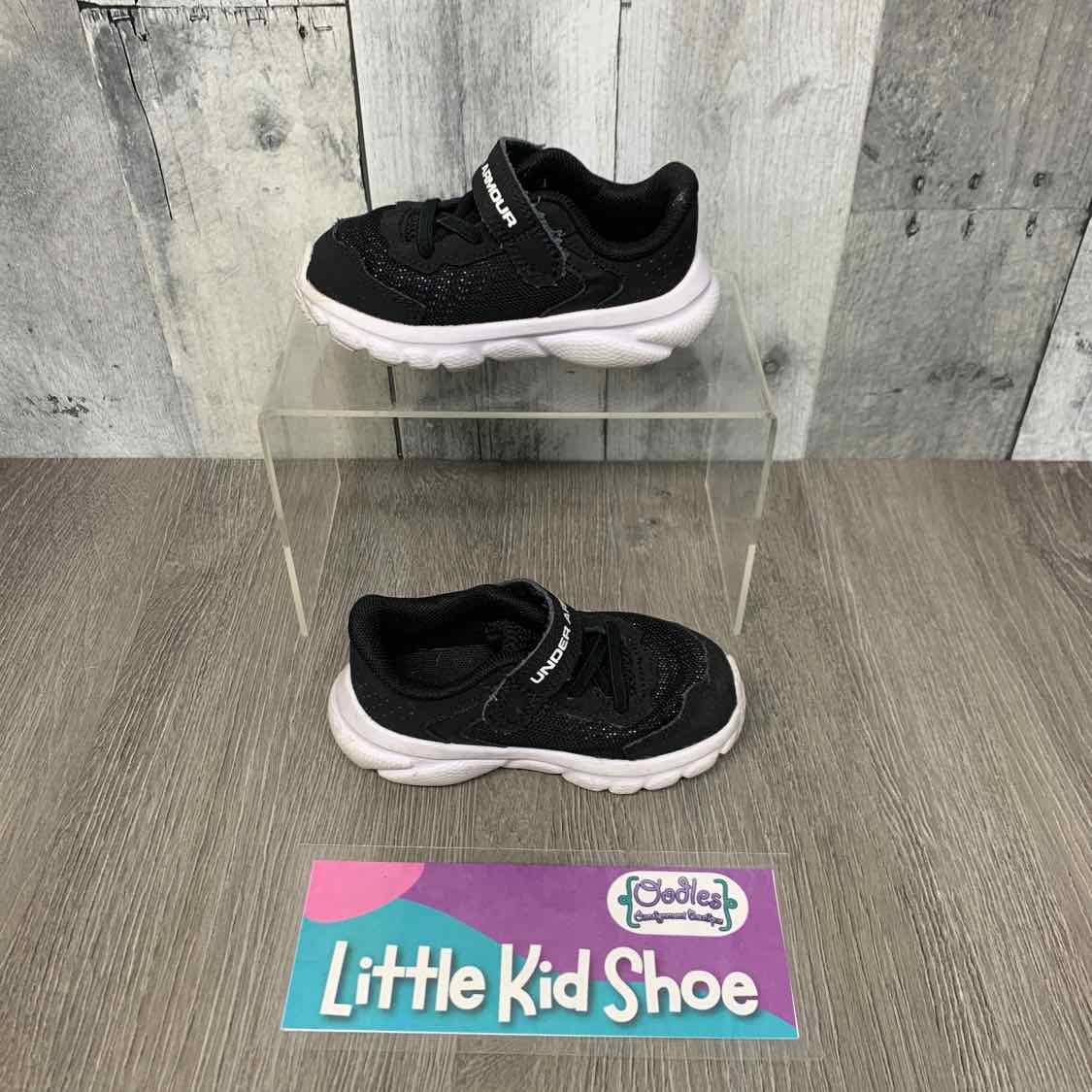 Size 5 Black Sport Brand Sneakers