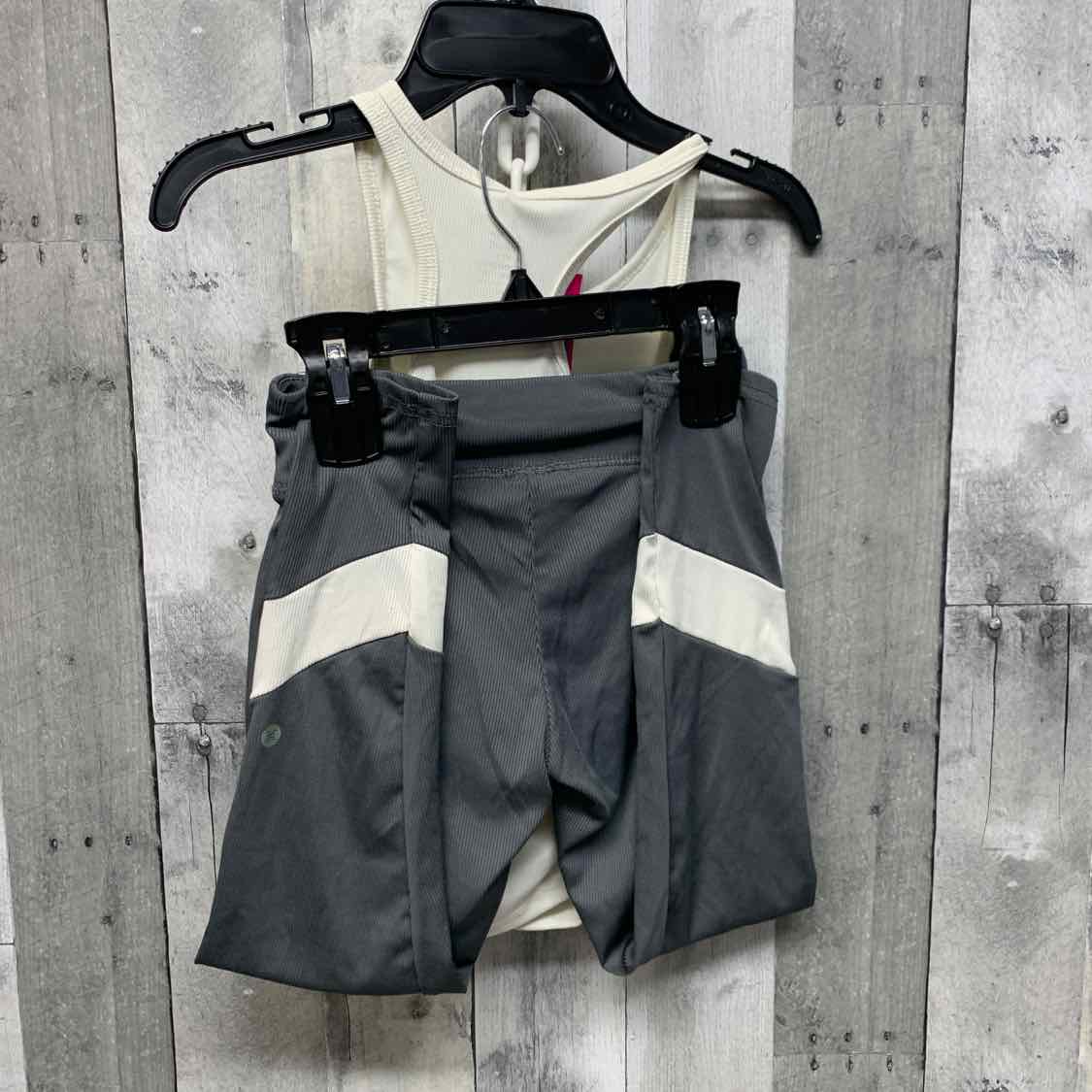 Size 7/8 White/Gray RBX Shirt/Leggings