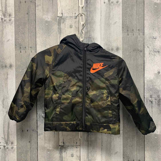 Size 2T Green Camo Sport Brand Heavy Jacket