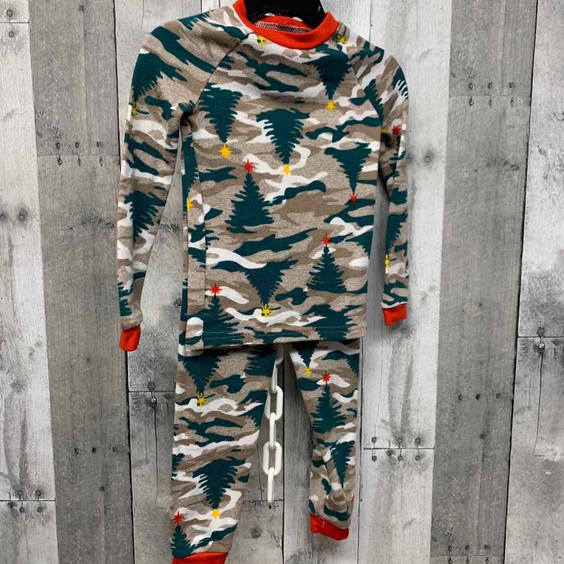 Size 3T Green Print B Brand 2pc PJs