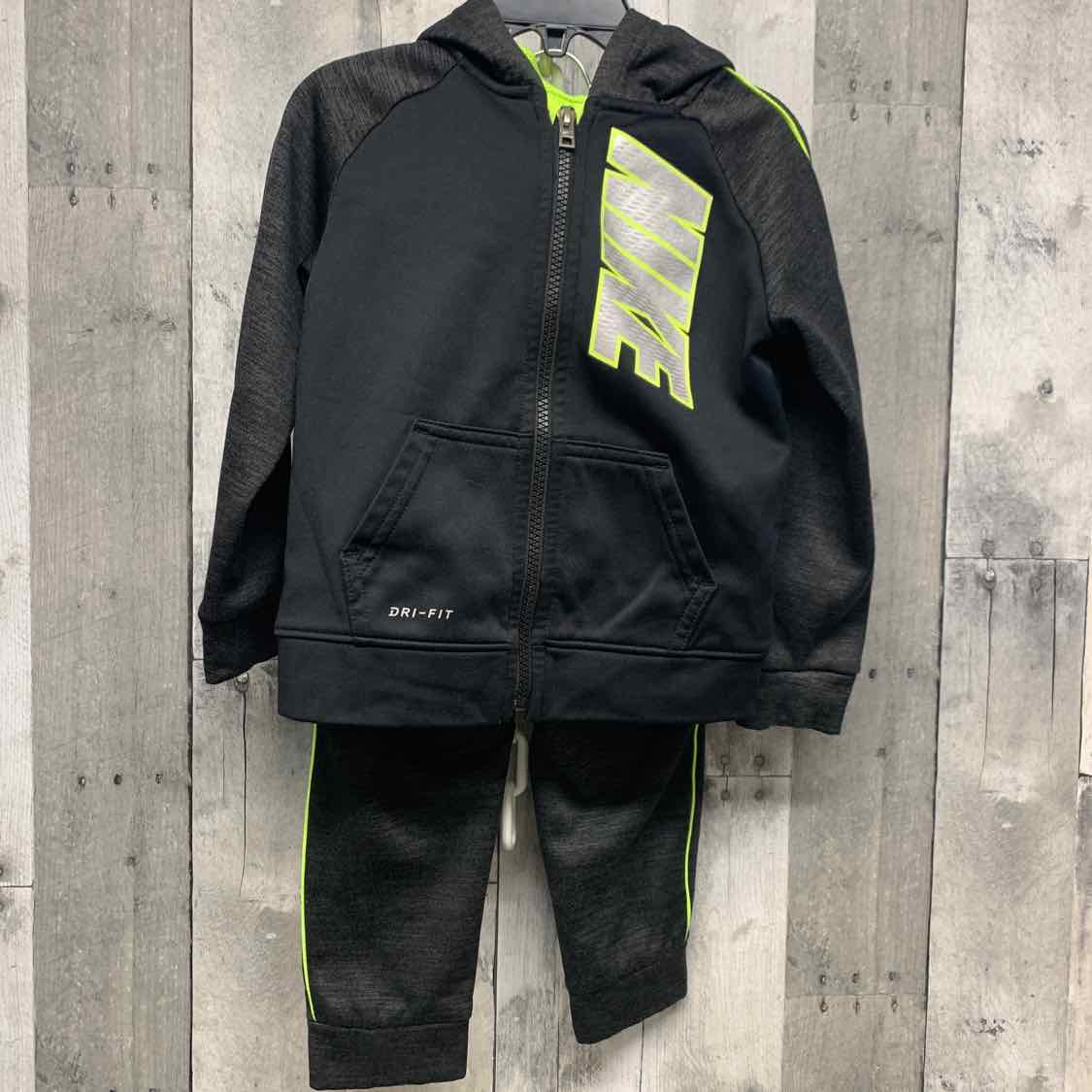 Size 3T Black/Gray Sport Brand Jacket/Pants