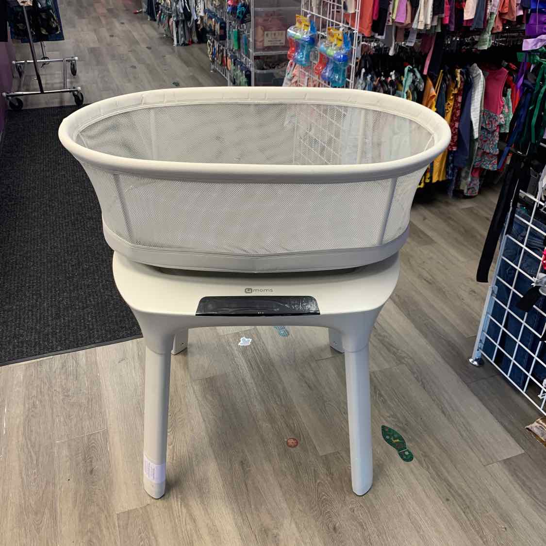 4Moms Tan Bassinet - OodlesCB