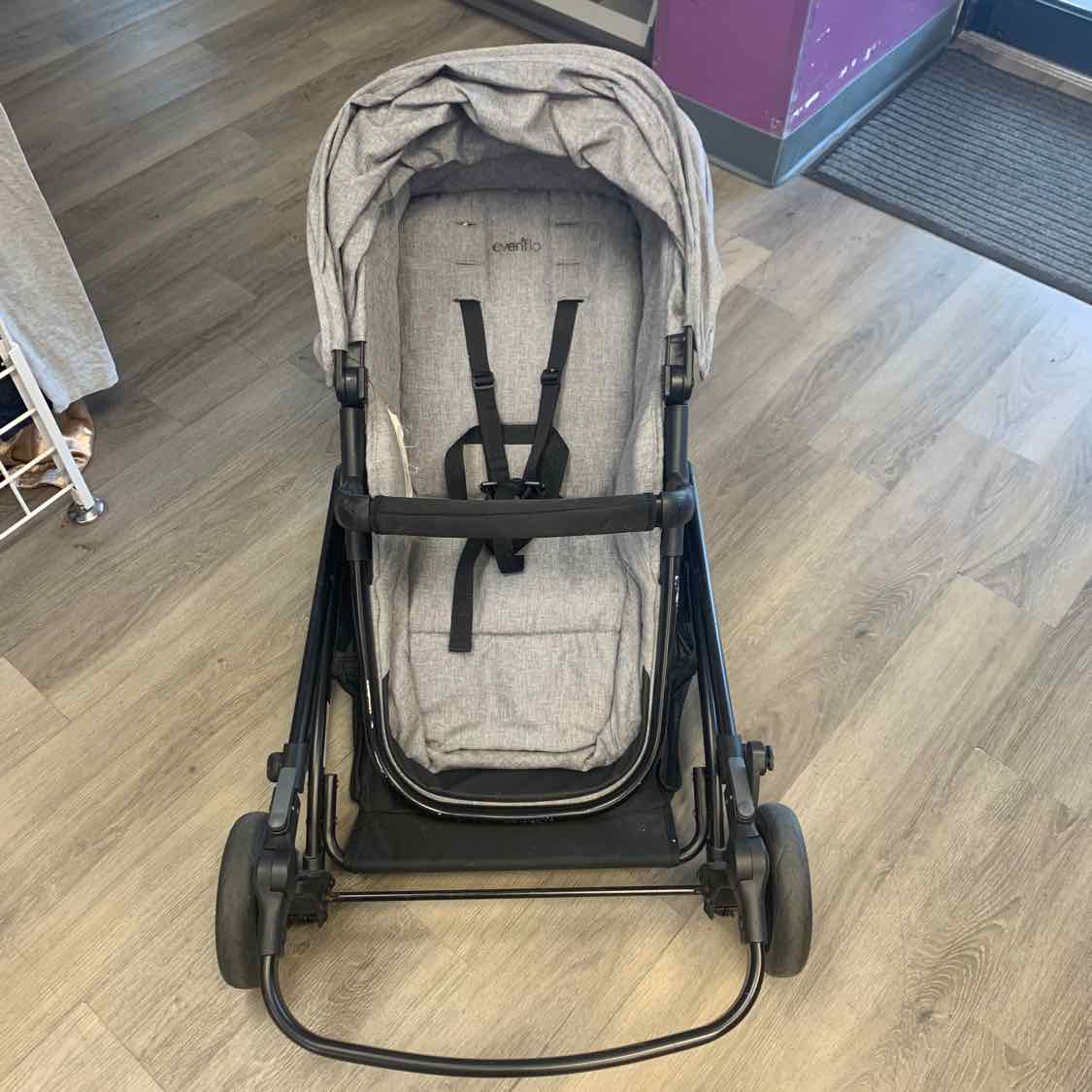 Evenflo Gray Stroller - Single