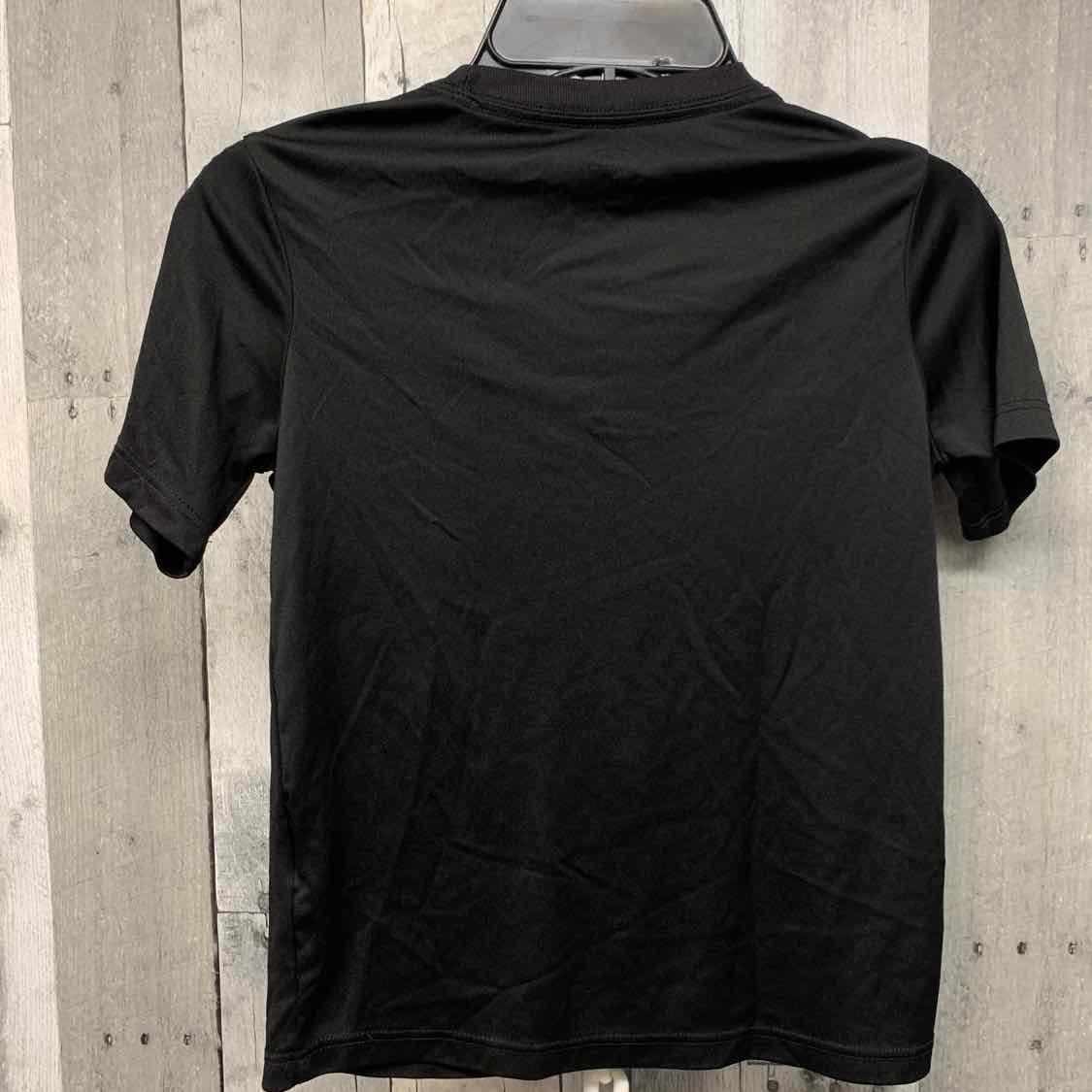 Size 6/7 Black Graphic Athletic Works T Shirt