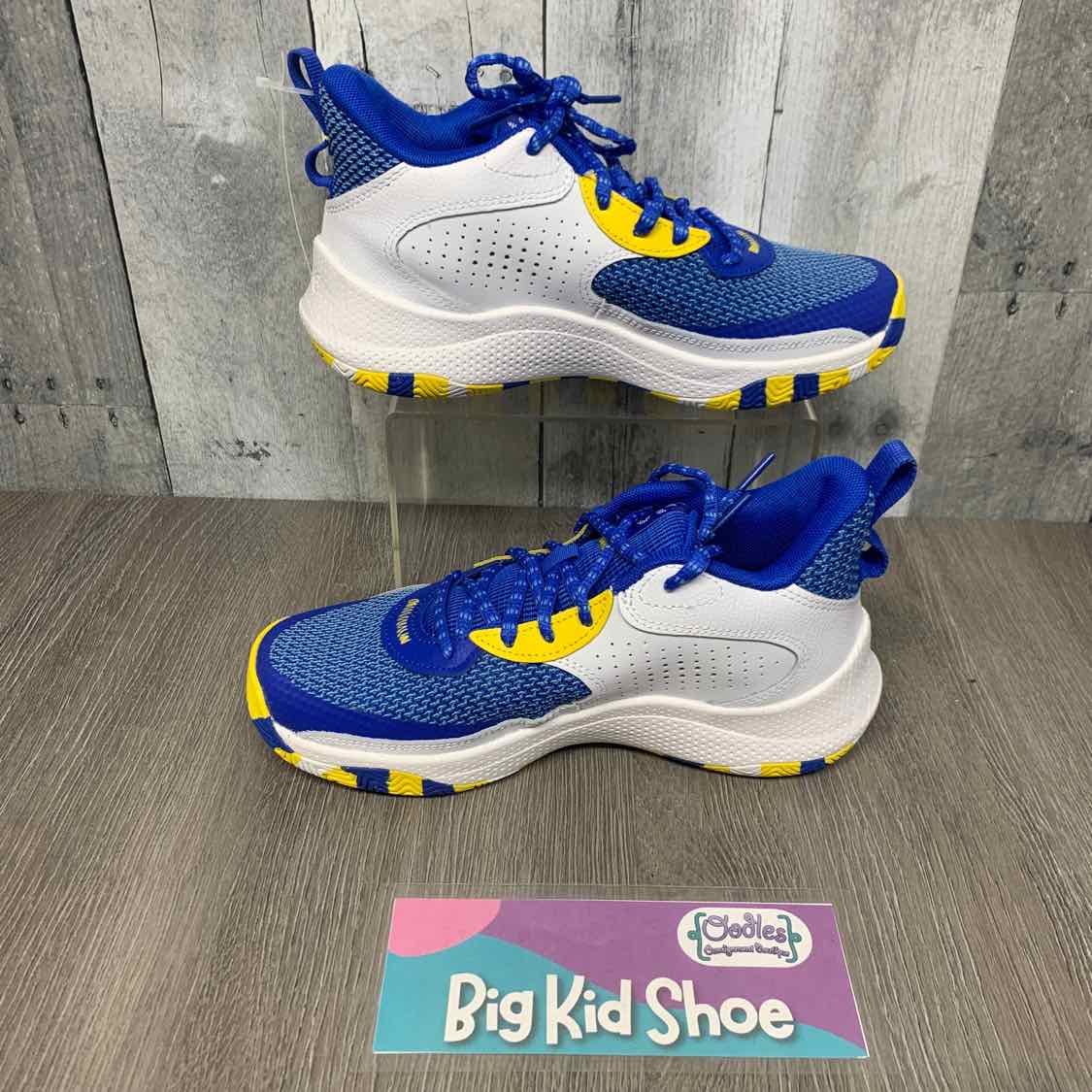 Size 5 Blue/Yellow Sport Brand Sneakers