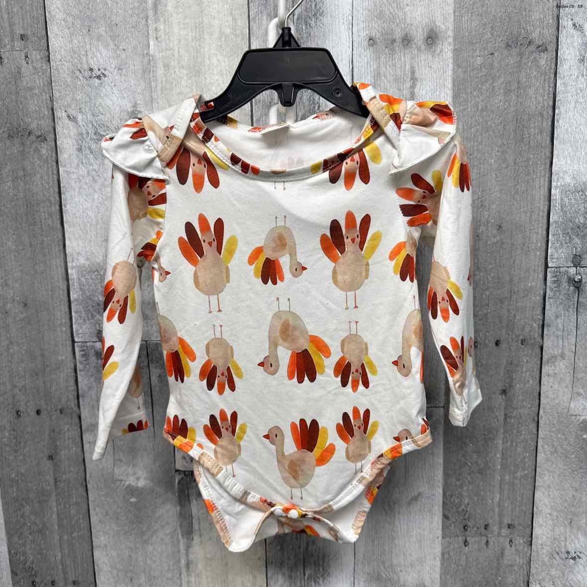 Size 12-18 Months White Print Mid Brand Romper