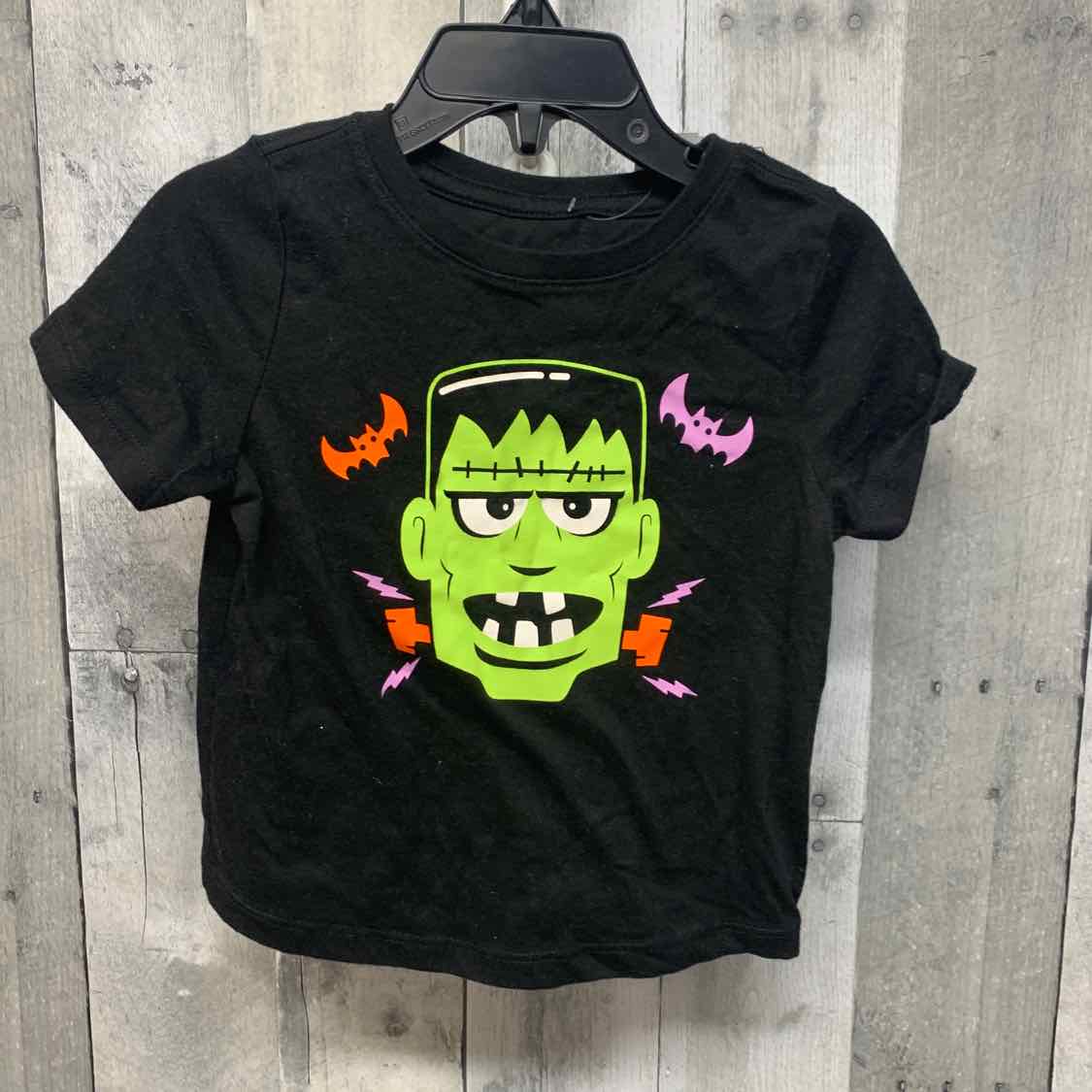 Size 18 Months Black Graphic Holiday Brands T Shirt