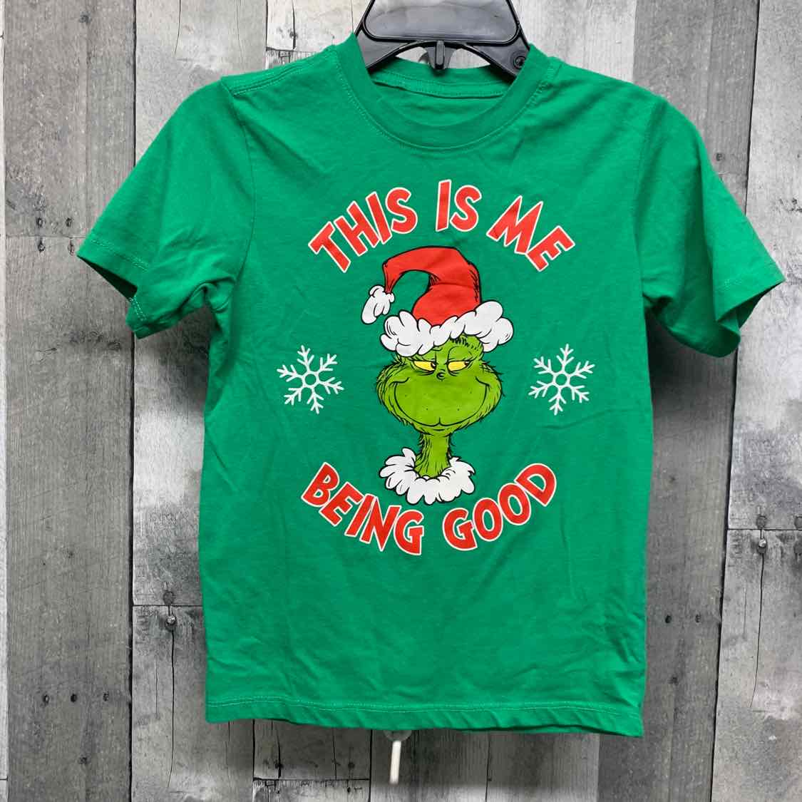 Size 6/7 Green Graphic Holiday Brands T Shirt