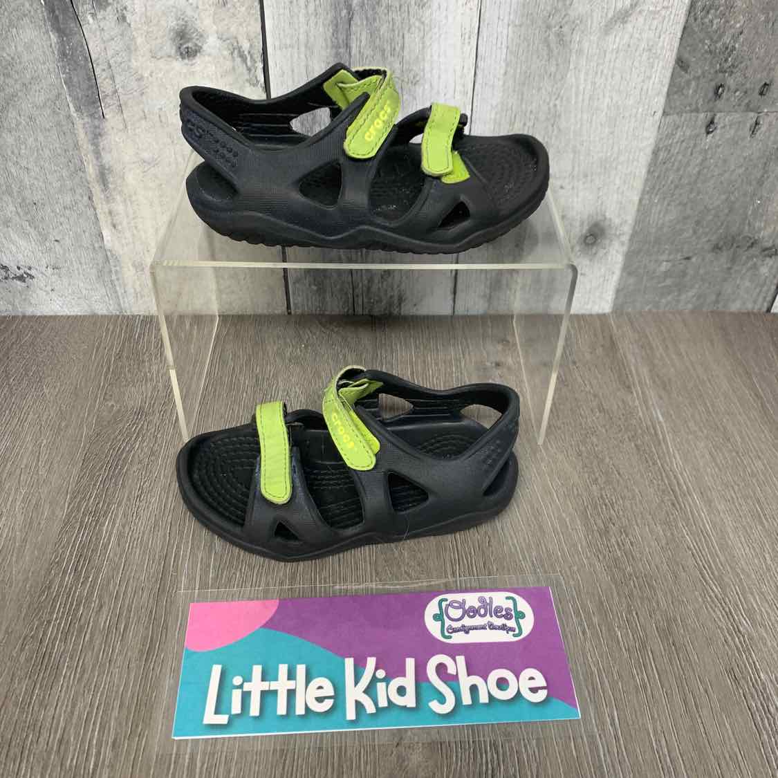 Size 7 Black/Green Crocs Sandals
