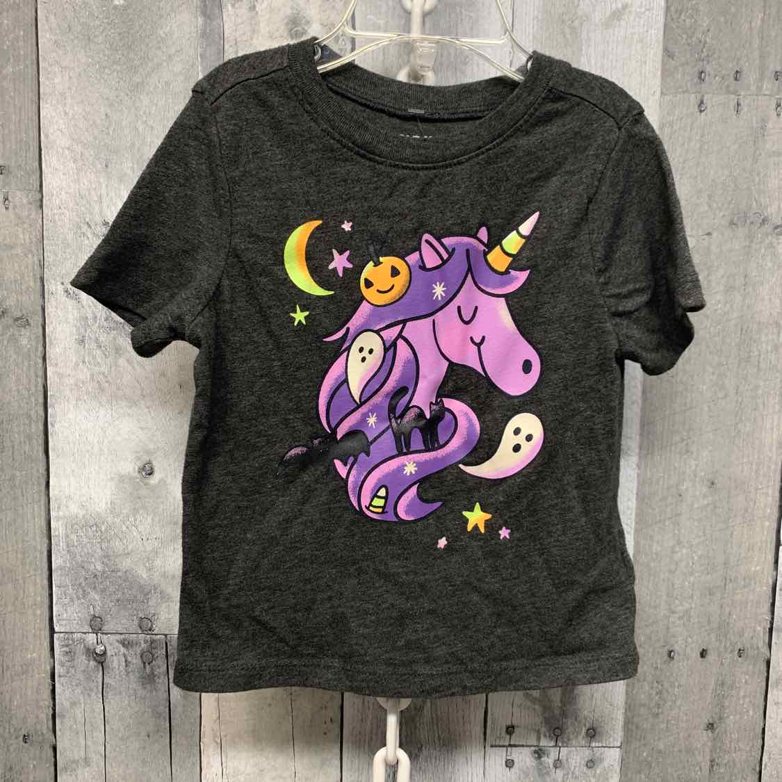 Size 2T Gray Graphic Old Navy T Shirt