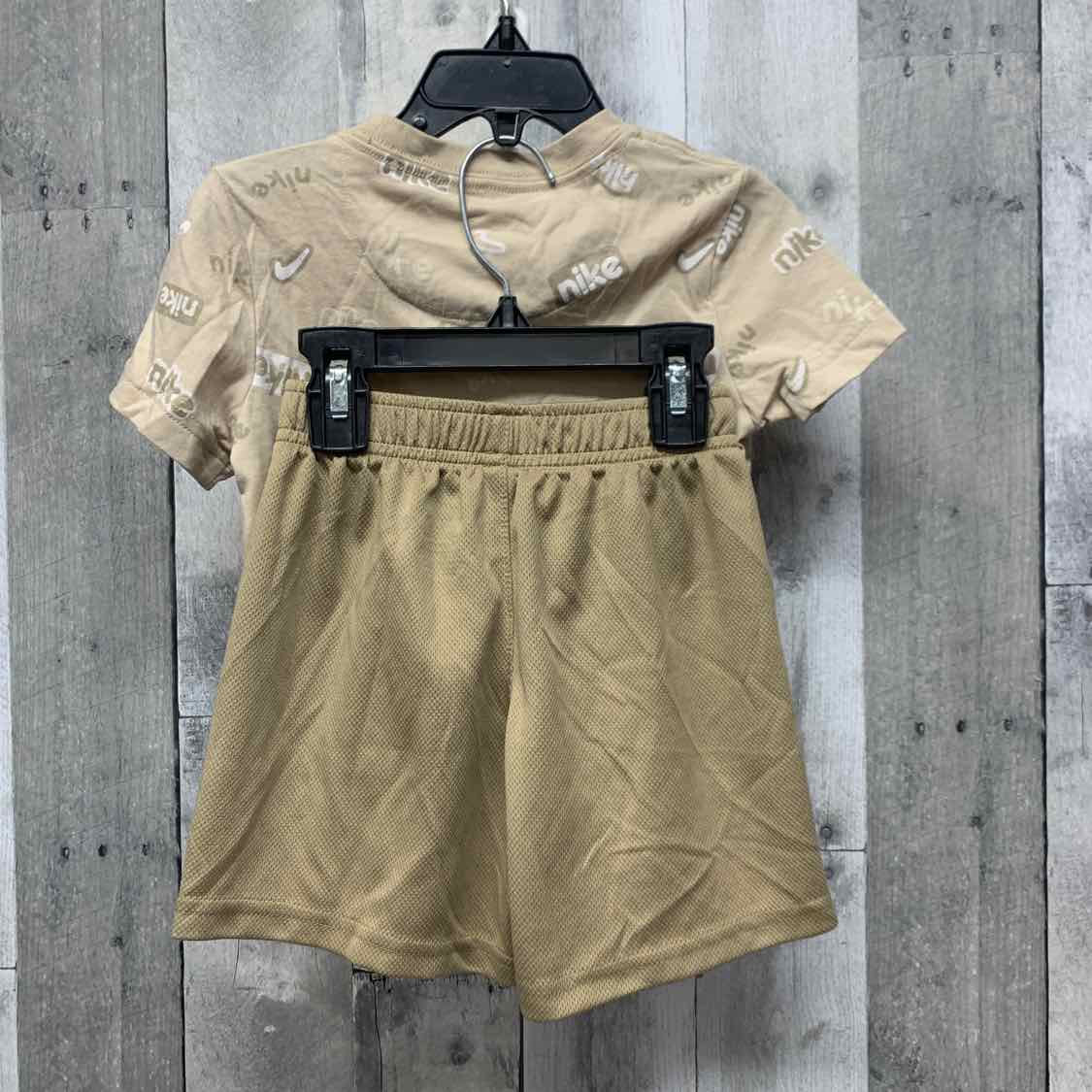 Size 3T Tan Sport Brand Shirt/Shorts - OodlesCB