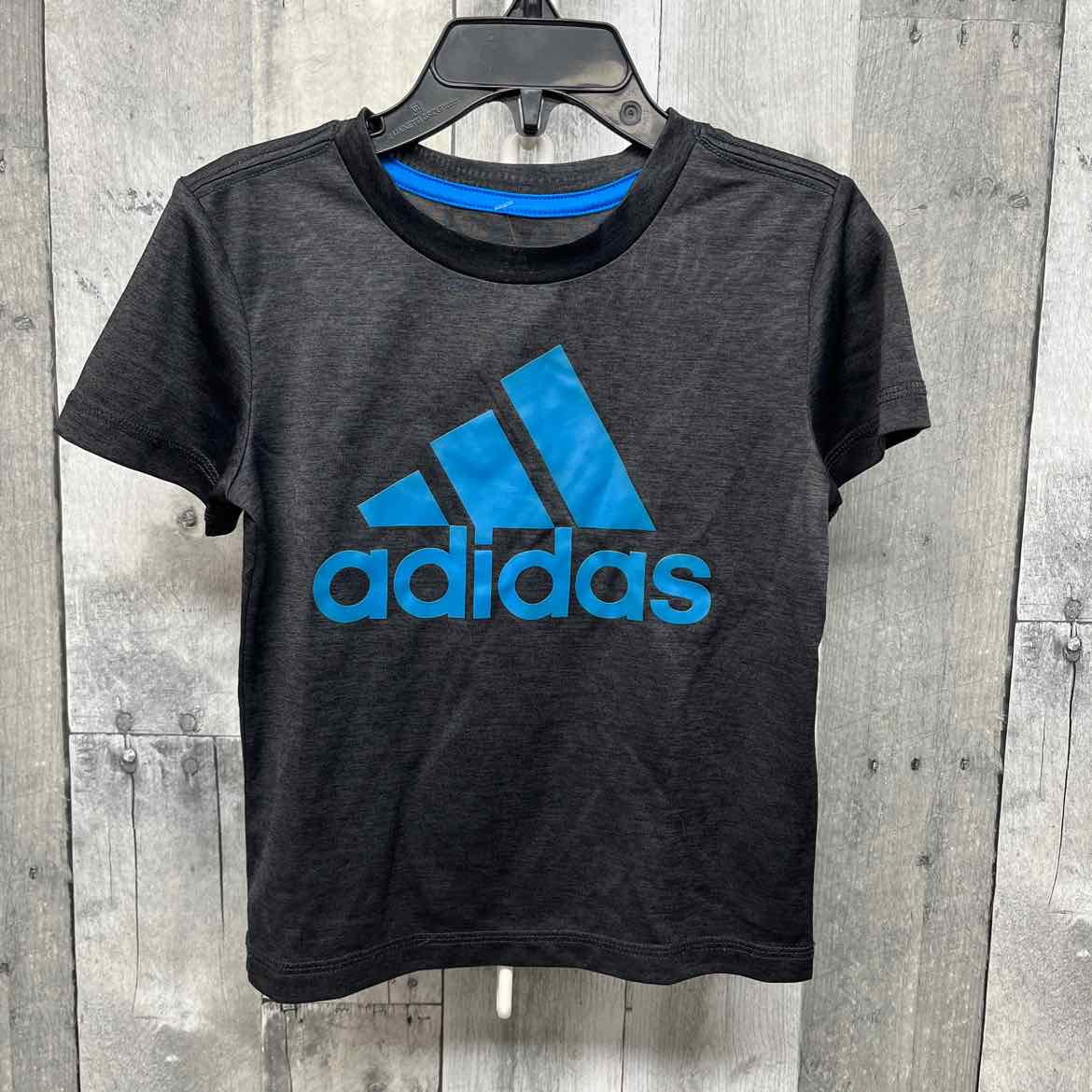 Size 2T Black/Blue Sport Brand T Shirt